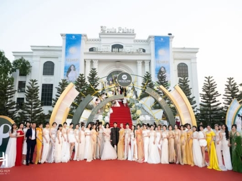Sự kiện cuối năm doanh nghiệp - “Reborn - Tái sinh để tỏa sáng 2024