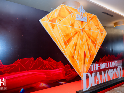  "THE BRILLIANT DIAMOND" – VINH DANH SỰ TỎA SÁNG! 
