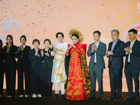 Tổ chức lễ kick off đầu năm: Hào khí Hòa Bình Group